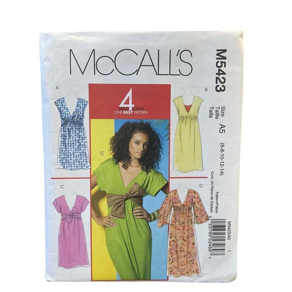 McCall's Sewing Pattern Misses Size 6-14 M5423 Pullover V-Neck Dress Uncut FF